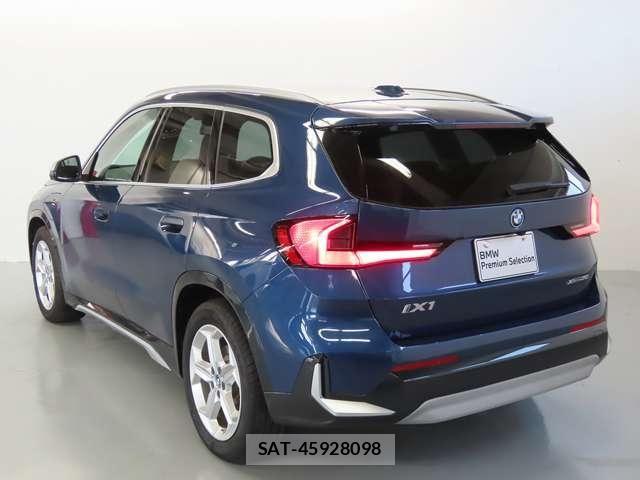 Bmw iX1 2024-04 8145530-19