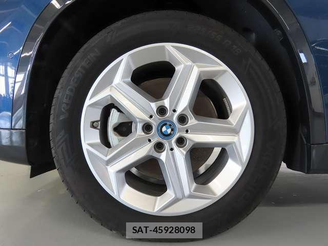 Bmw iX1 2024-04 8145530-24