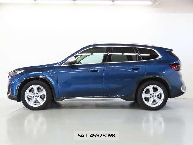 Bmw iX1 2024-04 8145530-6