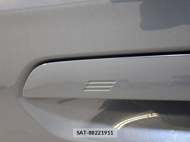 Bmw iX1 2023-10 8313369-10