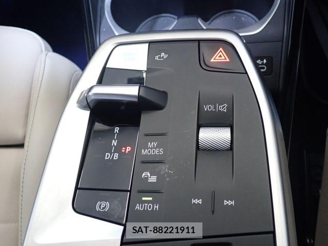 Bmw iX1 2023-10 8313369-14