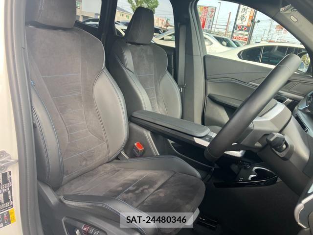 Bmw iX1 2025-09 8561290-14