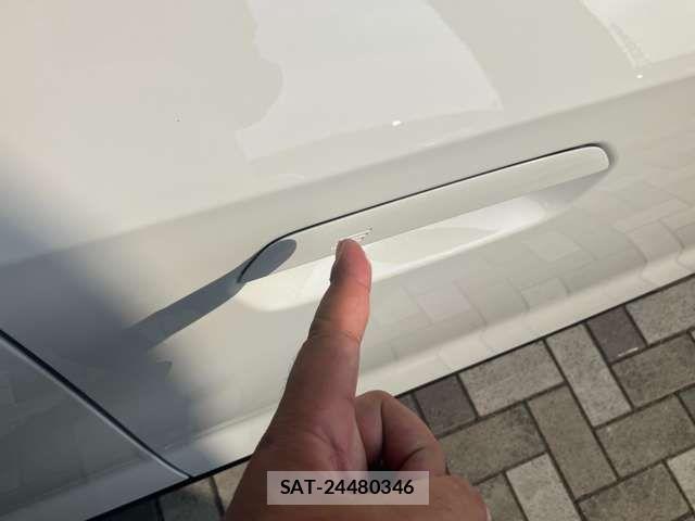 Bmw iX1 2025-09 8561290-6