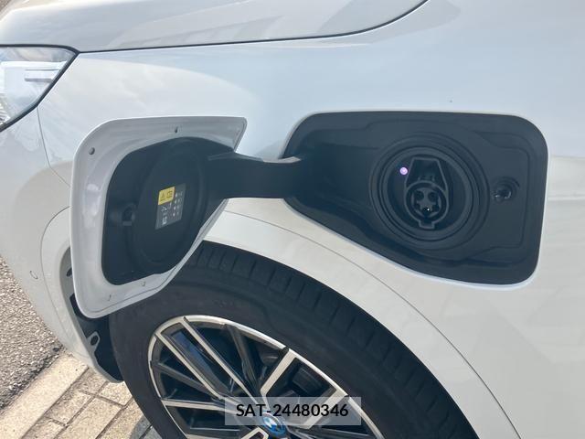 Bmw iX1 2025-09 8561290-8