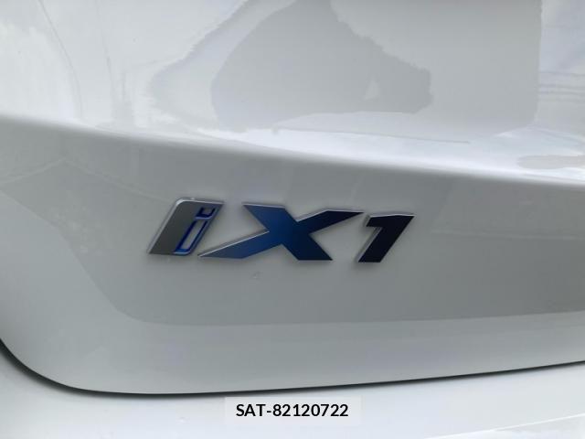 Bmw iX1 2023-11 8561293-10