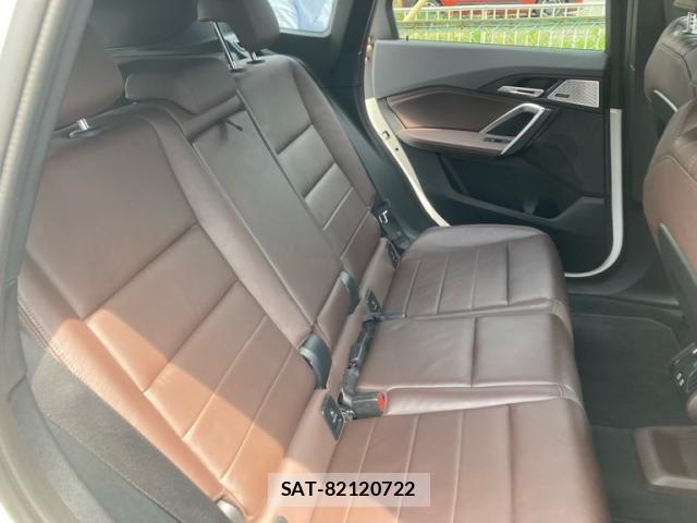 Bmw iX1 2023-11 8561293-14