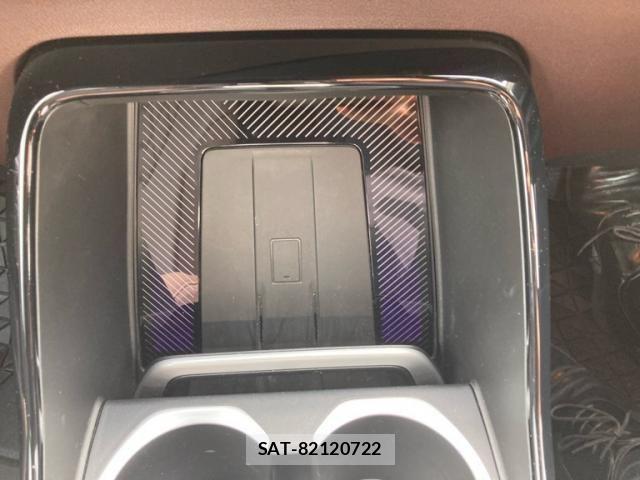 Bmw iX1 2023-11 8561293-26