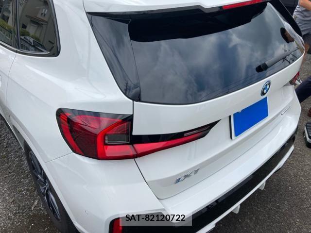 Bmw iX1 2023-11 8561293-5