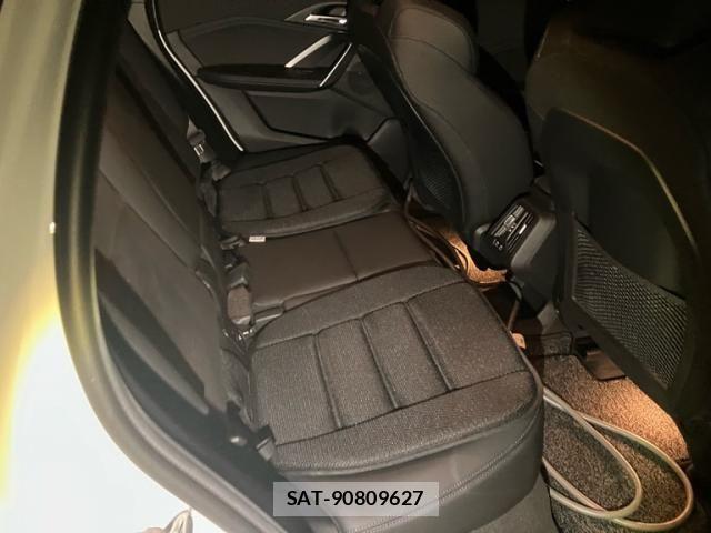Bmw iX1 2023-09 8658215-11