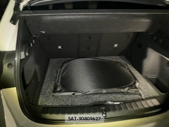 Bmw iX1 2023-09 8658215-13