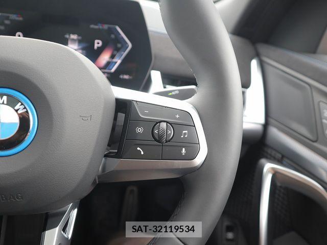 Bmw iX2 2025-03 1264272-9