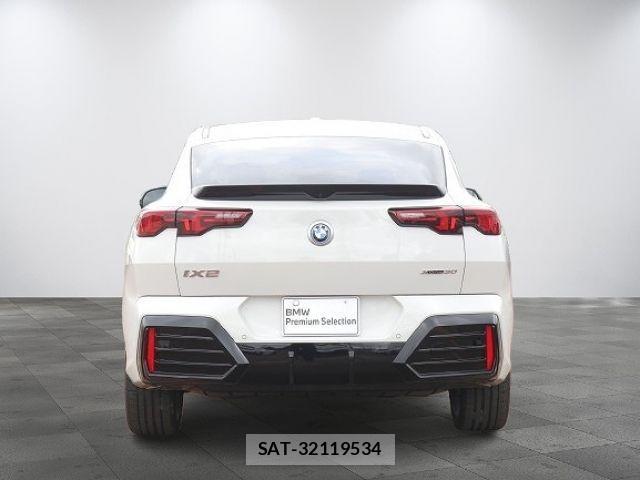 Bmw iX2 2025-03 1264272-3