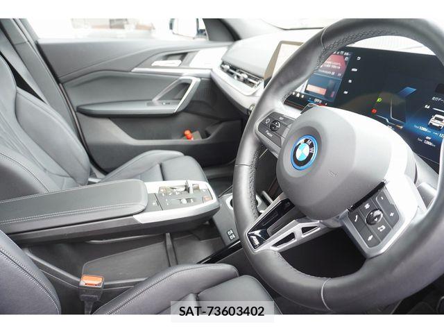 Bmw iX2 2024-08 6212034-10