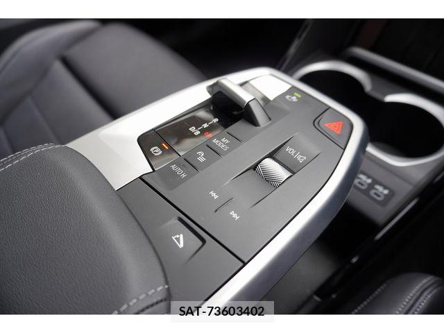 Bmw iX2 2024-08 6212034-24