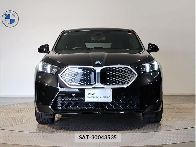 Bmw iX2 2024-11 7057675-3