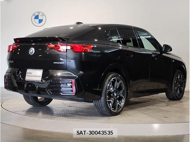 Bmw iX2 2024-11 7057675-6