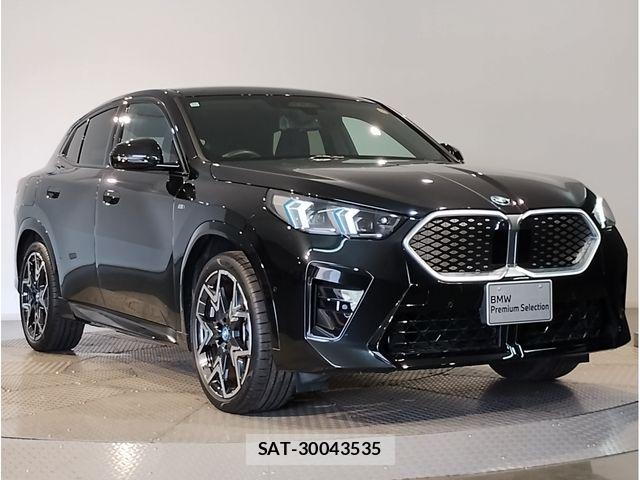 Bmw iX2 2024-11 7057675-8