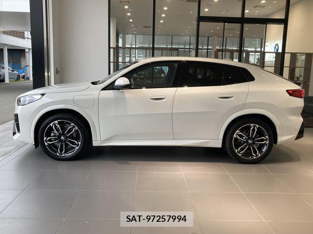 Bmw iX2 2025-09 7453204-9