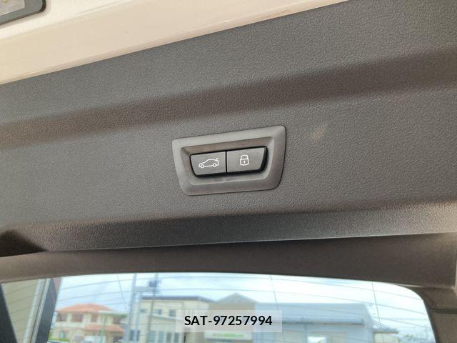 Bmw iX2 2025-09 7453204-13