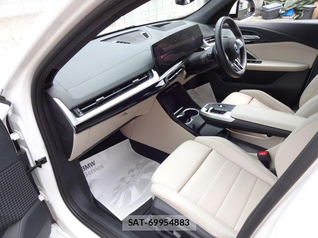 Bmw iX2 2025-04 8523770-10