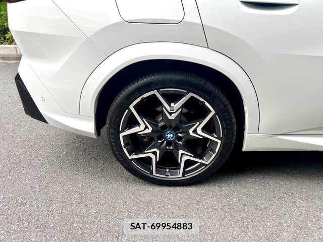 Bmw iX2 2025-04 8523770-18