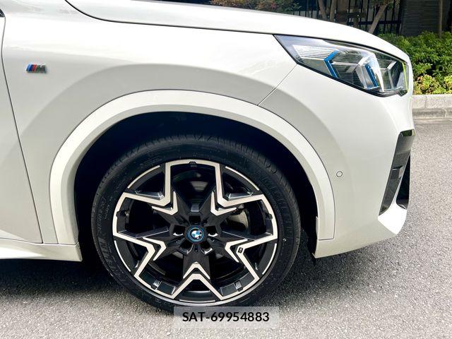 Bmw iX2 2025-04 8523770-4