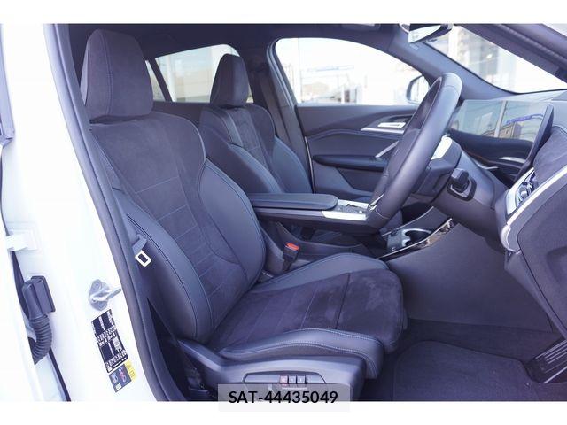 Bmw iX2 2026-04 8625998-9