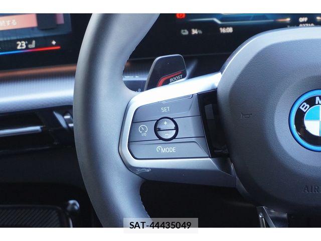 Bmw iX2 2026-04 8625998-17