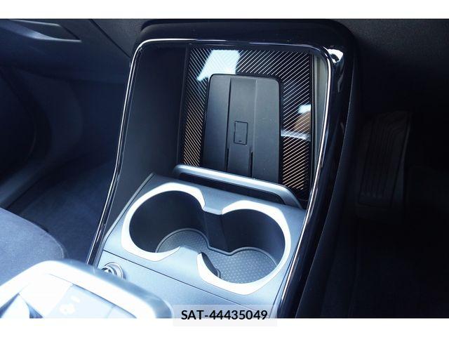 Bmw iX2 2026-04 8625998-27