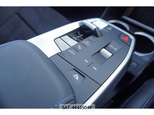Bmw iX2 2026-04 8625998-28