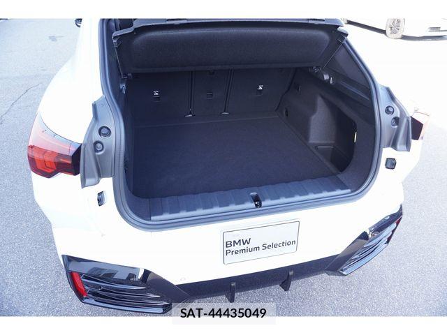 Bmw iX2 2026-04 8625998-6