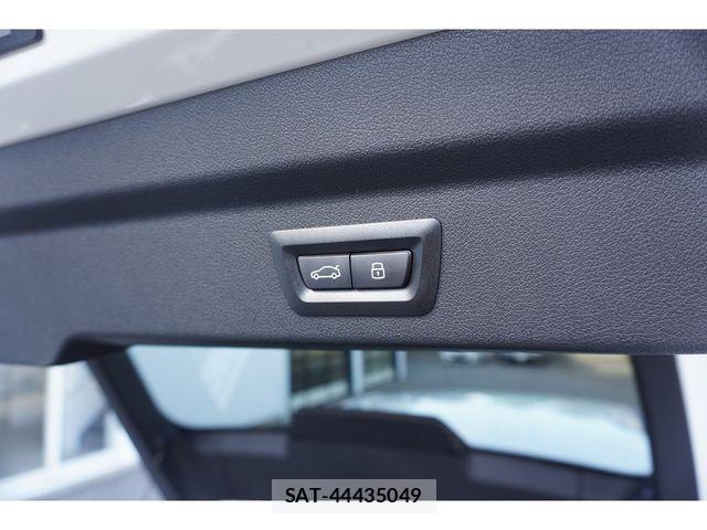 Bmw iX2 2026-04 8625998-7