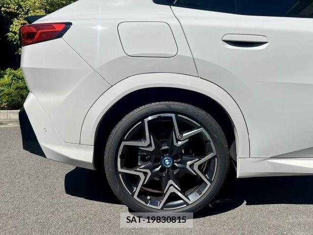 Bmw iX2 2024-10 8848351-11