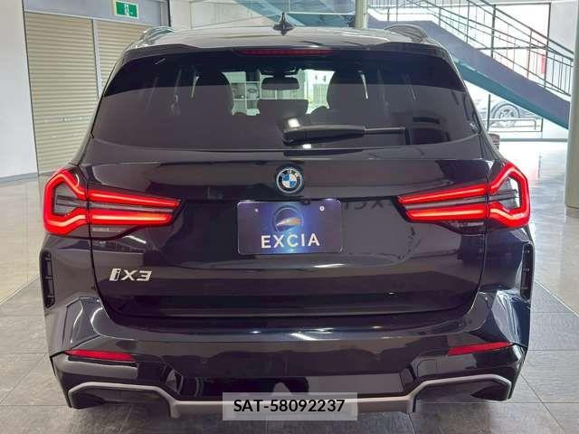 Bmw iX3 2023-09 7615252-8