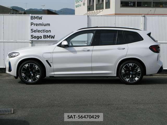 Bmw iX3 2022-04 7721448-6