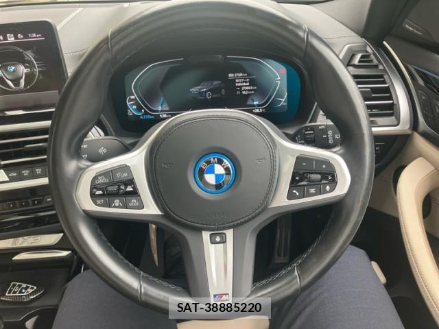 Bmw iX3 2022-06 7875536-20