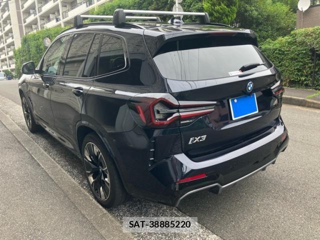 Bmw iX3 2022-06 7875536-5