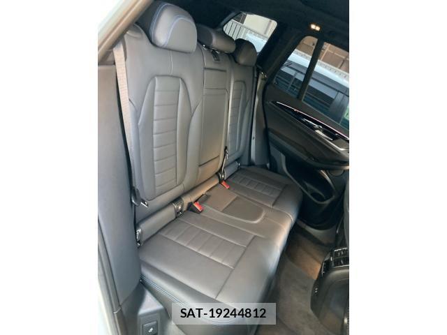 Bmw iX3 2023-06 8335076-11