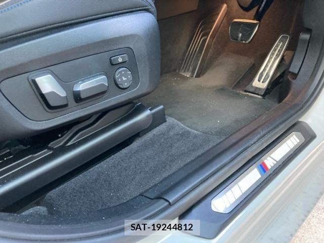 Bmw iX3 2023-06 8335076-15