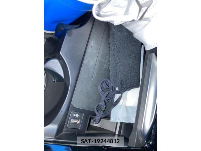Bmw iX3 2023-06 8335076-23