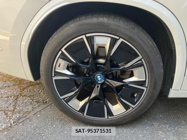 Bmw iX3 2022-07 8371474-9