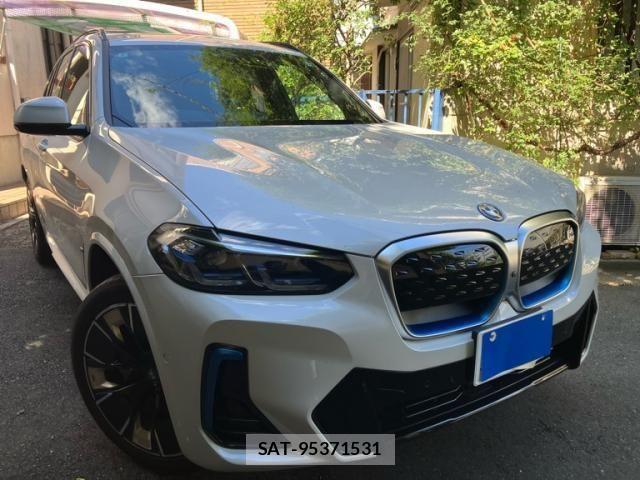 Bmw iX3 2022-07 8371474-2