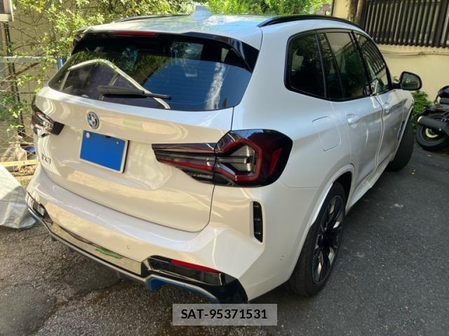 Bmw iX3 2022-07 8371474-4