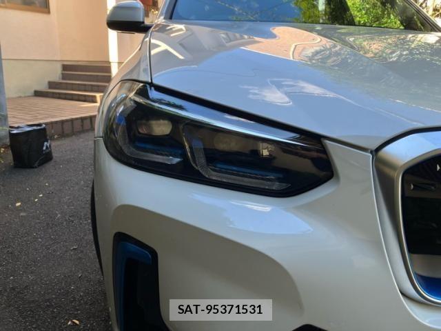 Bmw iX3 2022-07 8371474-7