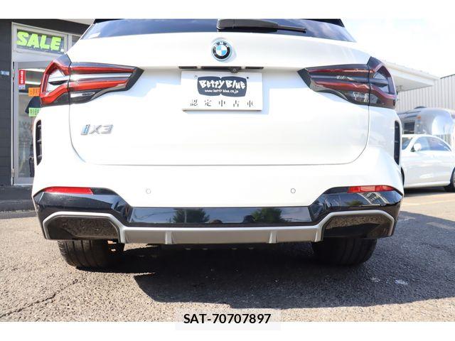 Bmw iX3 2023-01 8523772-21