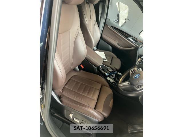 Bmw iX3 2023-03 8878875-16