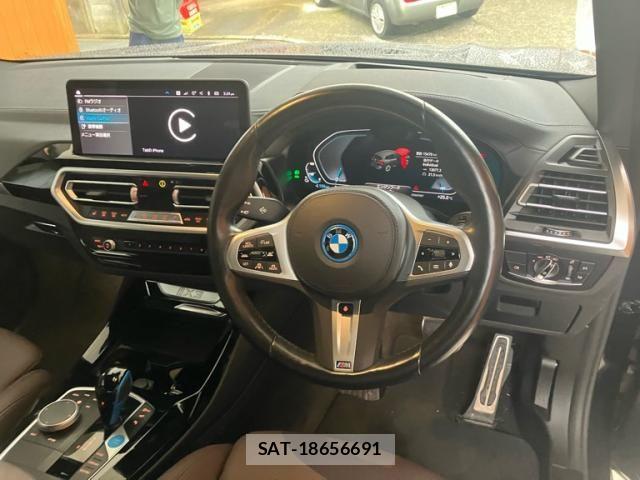 Bmw iX3 2023-03 8878875-18