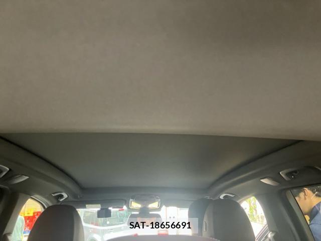 Bmw iX3 2023-03 8878875-27