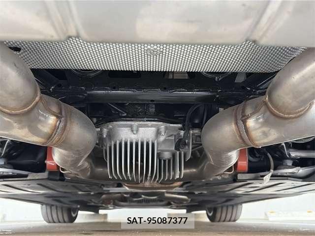 Bmw M2 2025-04 7215364-16