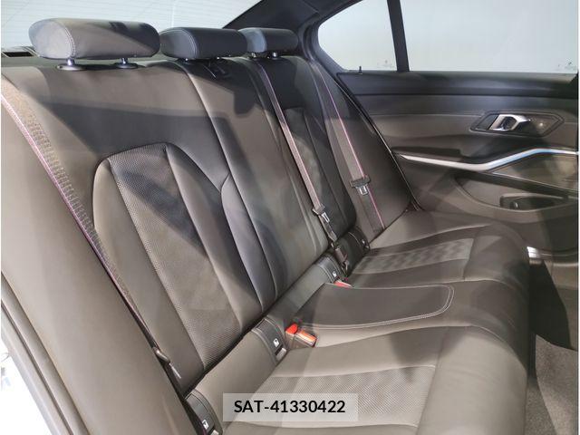 Bmw M3 2024-01 6212037-5